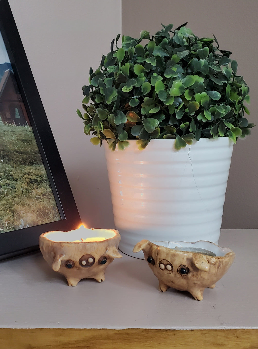 Piggy candle holders